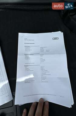 Внедорожник / Кроссовер Audi e-tron 2020 в 
