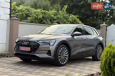 Внедорожник / Кроссовер Audi e-tron 2020 в 