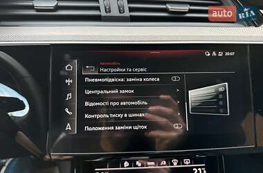 Внедорожник / Кроссовер Audi e-tron 2021 в 