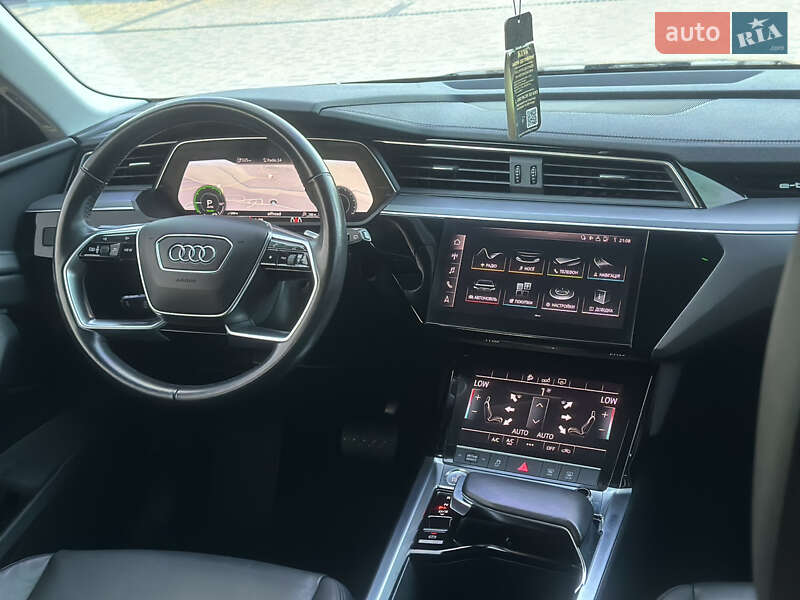 Внедорожник / Кроссовер Audi e-tron 2020 в Тернополе