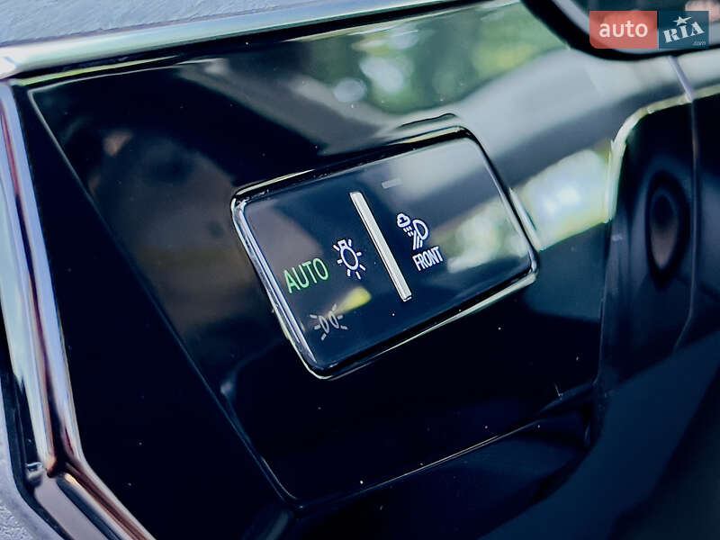 Внедорожник / Кроссовер Audi e-tron 2020 в Николаеве