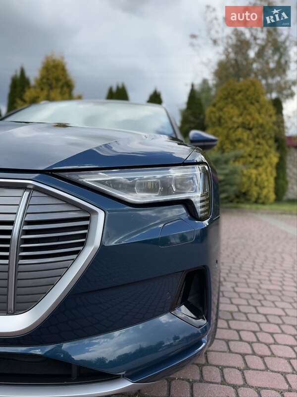 Внедорожник / Кроссовер Audi e-tron 2020 в Львове