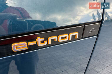 Внедорожник / Кроссовер Audi e-tron 2019 в 