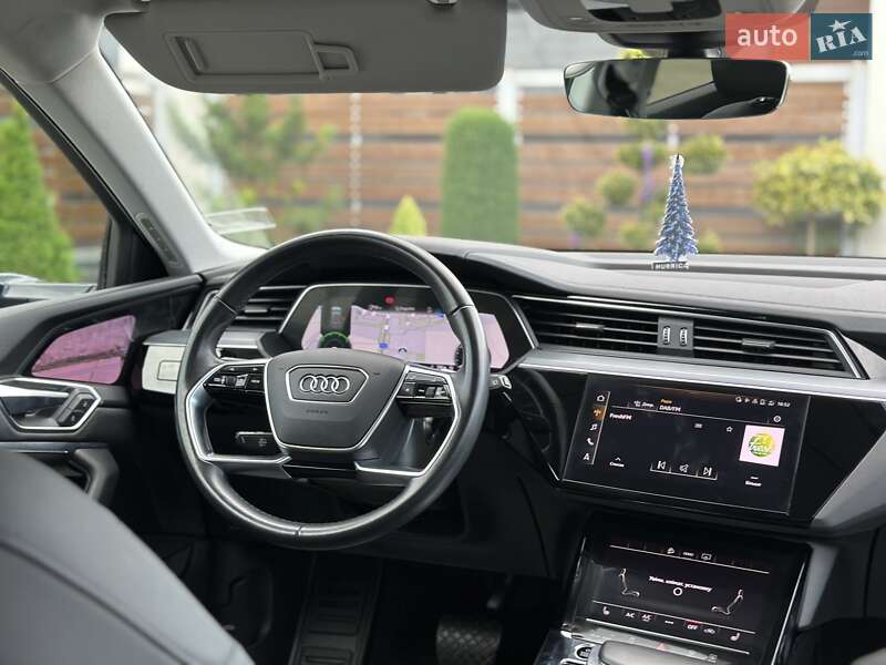 Внедорожник / Кроссовер Audi e-tron 2021 в Стрые