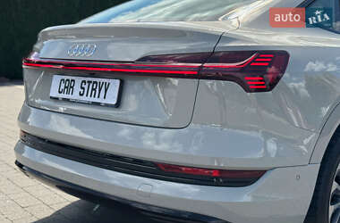 Позашляховик / Кросовер Audi e-tron 2020 в 