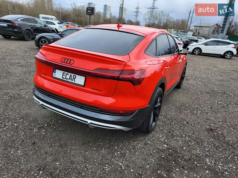 Внедорожник / Кроссовер Audi e-tron 2020 в Киеве