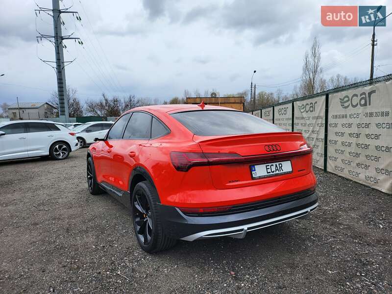 Внедорожник / Кроссовер Audi e-tron 2020 в Киеве