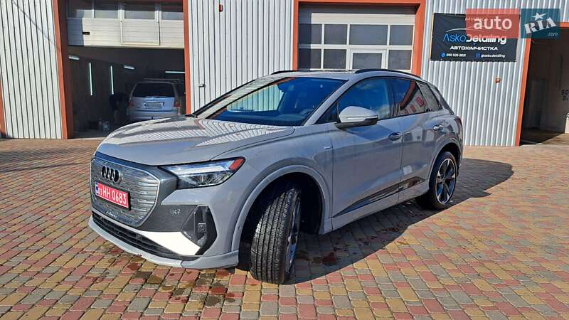Audi e-tron 2023