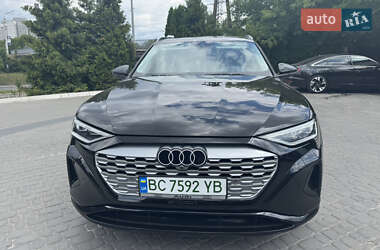 Внедорожник / Кроссовер Audi e-tron 2019 в 