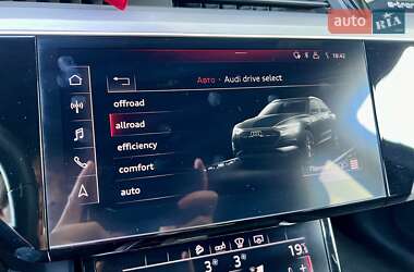 Внедорожник / Кроссовер Audi e-tron 2020 в 
