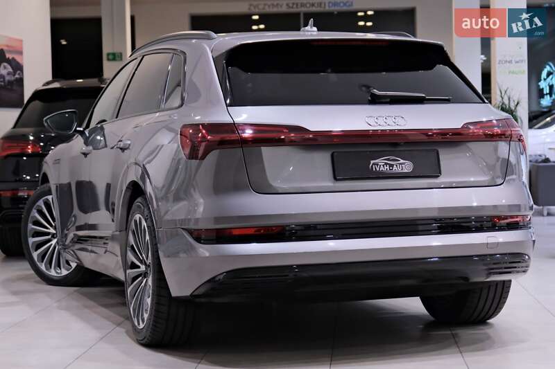 Позашляховик / Кросовер Audi e-tron 2020 в Дрогобичі