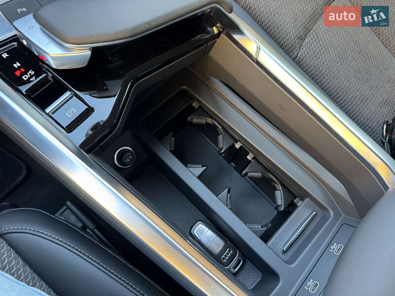 Внедорожник / Кроссовер Audi e-tron 2023 в Хмельницком