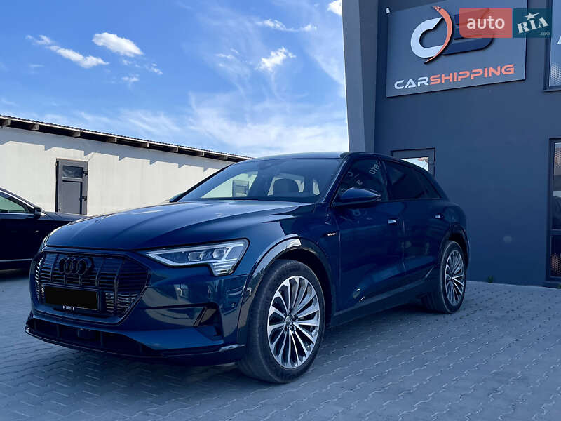 Внедорожник / Кроссовер Audi e-tron 2019 в 