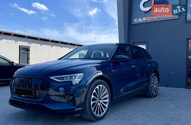 Внедорожник / Кроссовер Audi e-tron 2019 в 
