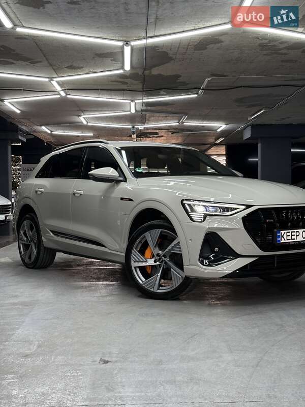 Внедорожник / Кроссовер Audi e-tron 2022 в Одессе