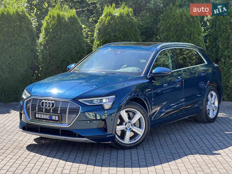 Audi e-tron 2019