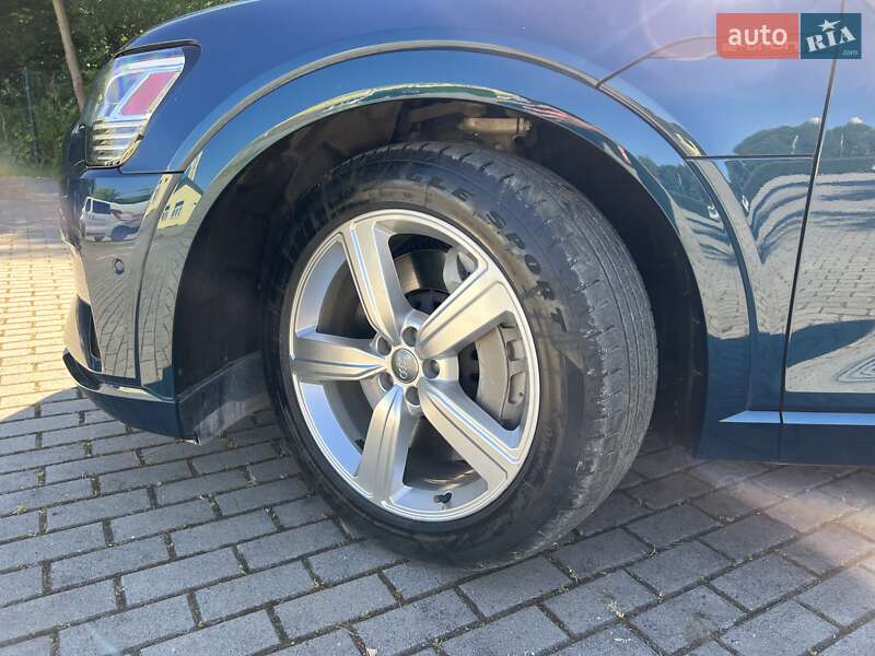 Позашляховик / Кросовер Audi e-tron 2019 в Львові