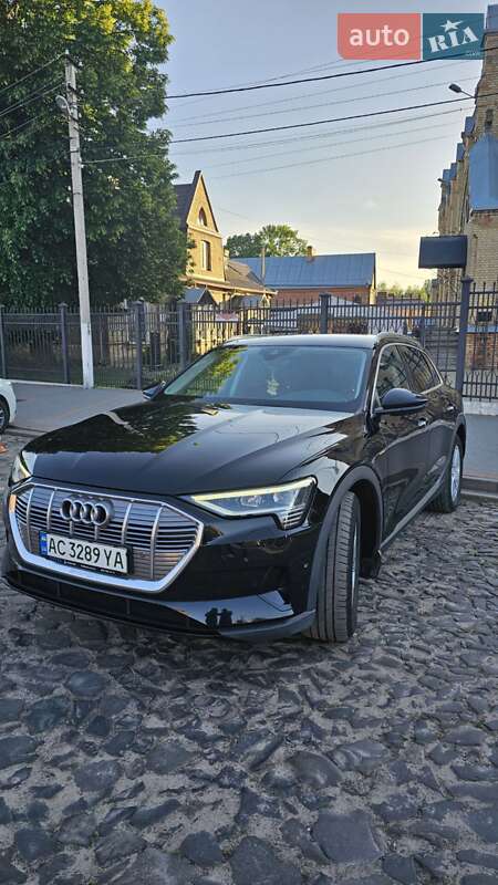 Внедорожник / Кроссовер Audi e-tron 2019 в Луцке
