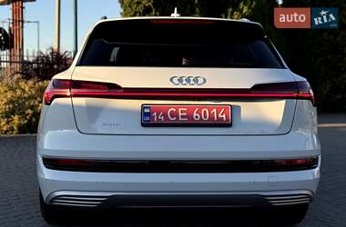 Позашляховик / Кросовер Audi e-tron 2019 в 