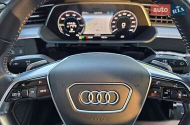 Внедорожник / Кроссовер Audi e-tron 2019 в 