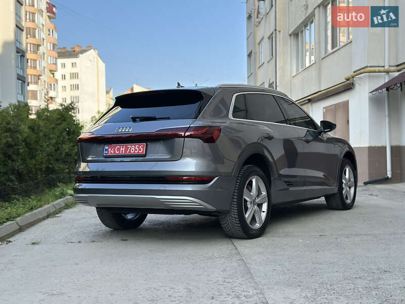 Внедорожник / Кроссовер Audi e-tron 2019 в Ивано-Франковске