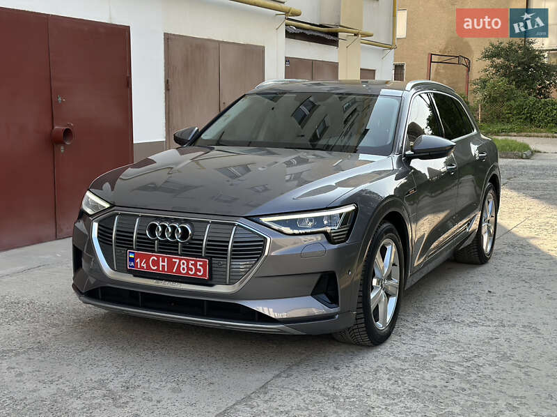Внедорожник / Кроссовер Audi e-tron 2019 в Ивано-Франковске