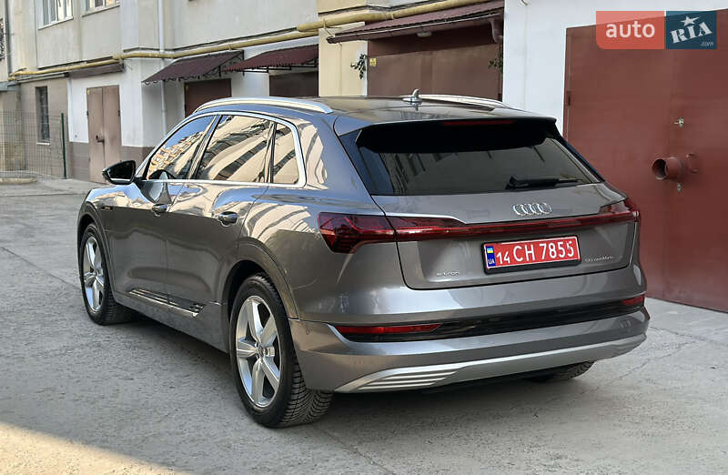 Внедорожник / Кроссовер Audi e-tron 2019 в Ивано-Франковске