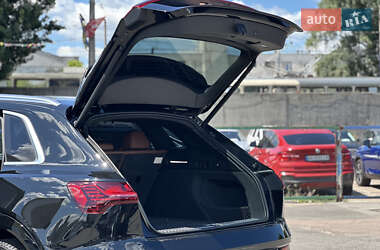 Внедорожник / Кроссовер Audi e-tron 2019 в 