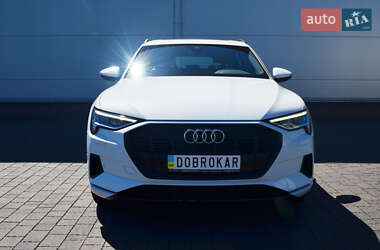 Позашляховик / Кросовер Audi e-tron 2020 в 