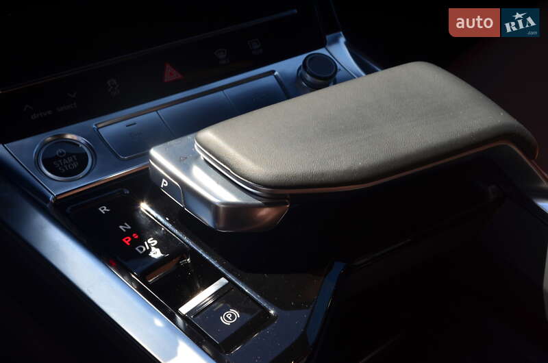 Внедорожник / Кроссовер Audi e-tron 2020 в Львове