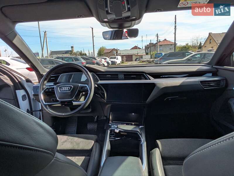 Внедорожник / Кроссовер Audi e-tron 2020 в Львове
