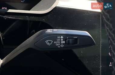 Внедорожник / Кроссовер Audi e-tron 2021 в 