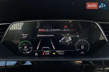 Внедорожник / Кроссовер Audi e-tron 2019 в 