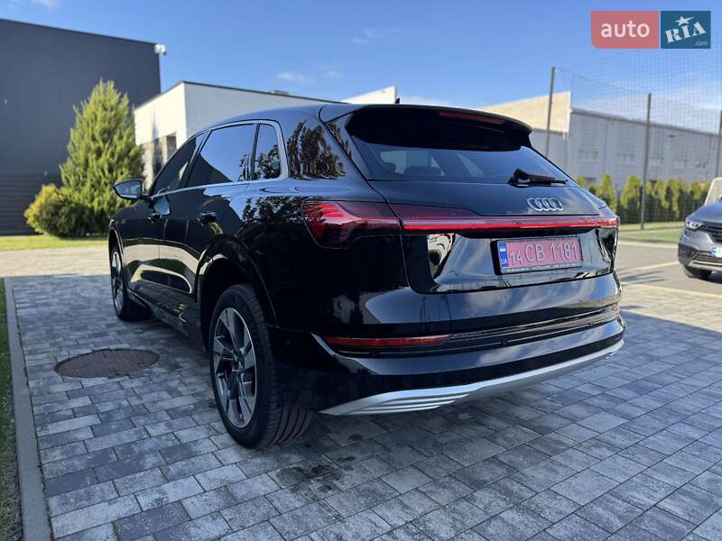 Внедорожник / Кроссовер Audi e-tron 2019 в Мукачево