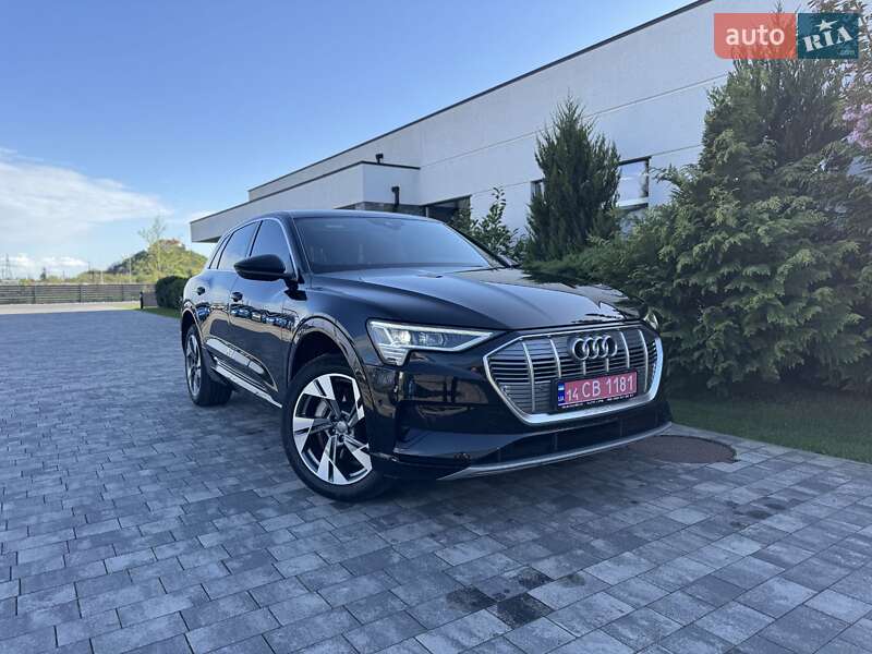 Внедорожник / Кроссовер Audi e-tron 2019 в Мукачево