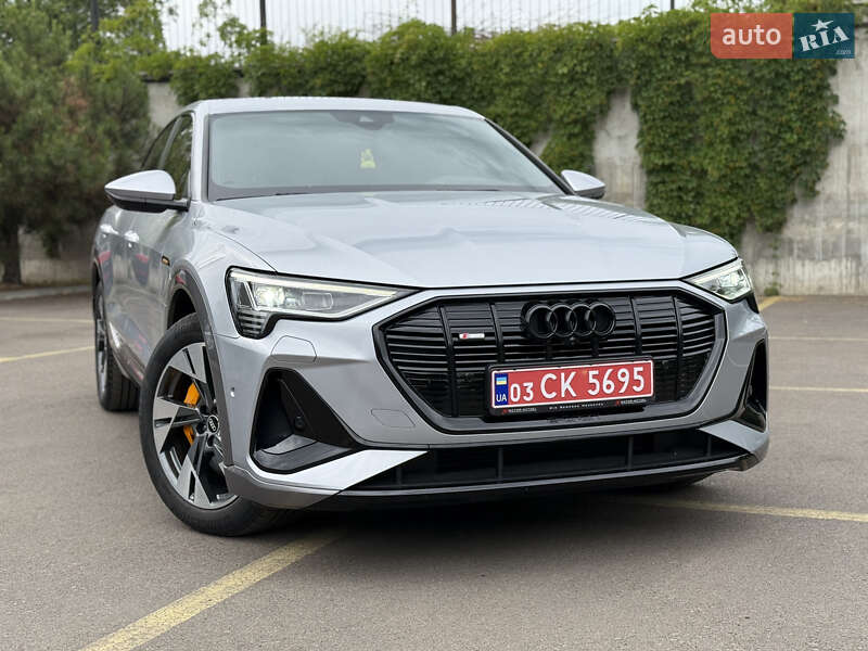 Внедорожник / Кроссовер Audi e-tron 2021 в Ровно