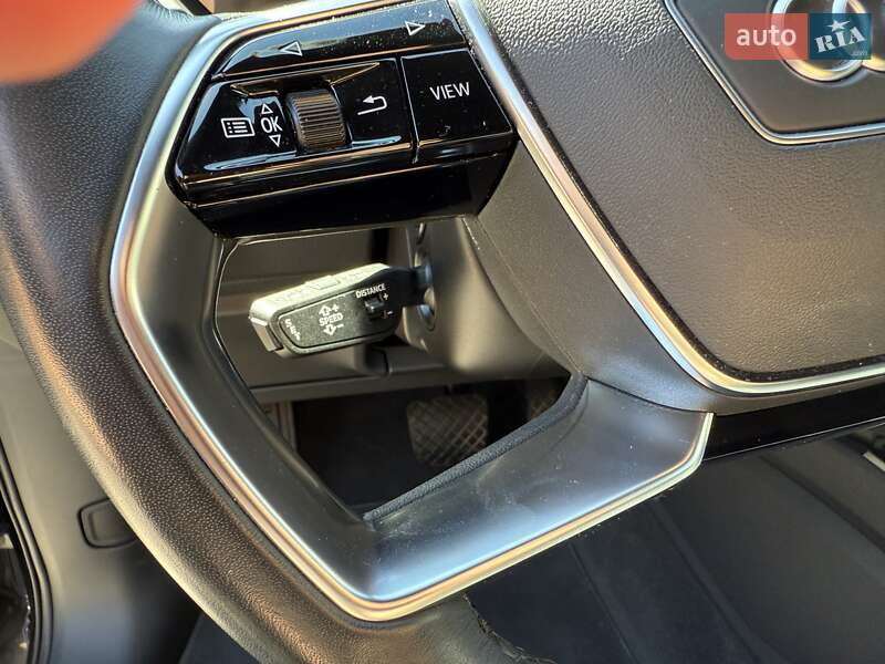 Внедорожник / Кроссовер Audi e-tron 2021 в Ровно