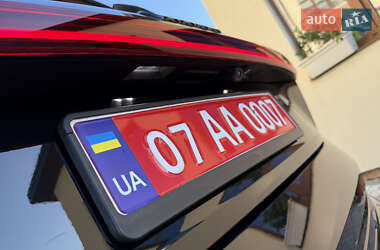 Позашляховик / Кросовер Audi e-tron 2020 в 