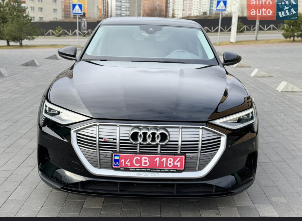 2021 Audi e-tron - мініатюра 88