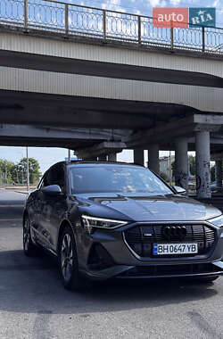 Внедорожник / Кроссовер Audi e-tron 2019 в Одессе