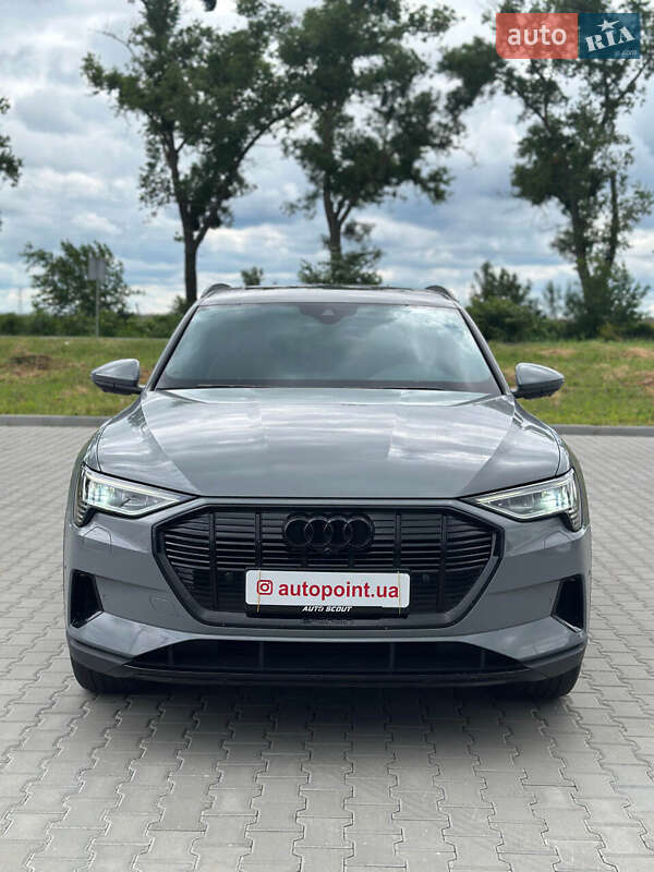 Audi e-tron 2020