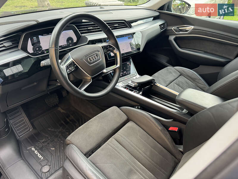 Внедорожник / Кроссовер Audi e-tron 2020 в Львове
