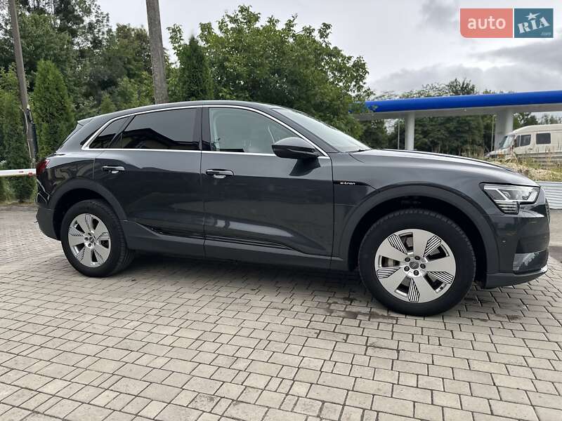 Позашляховик / Кросовер Audi e-tron 2020 в Хмельницькому