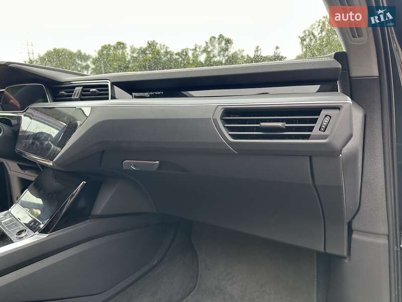 Позашляховик / Кросовер Audi e-tron 2020 в Хмельницькому