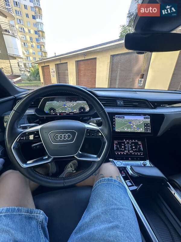Позашляховик / Кросовер Audi e-tron 2019 в Тернополі