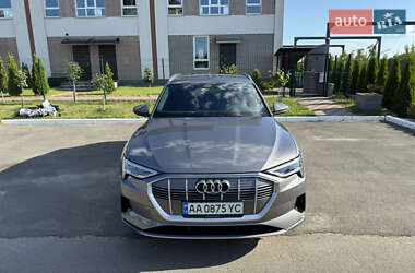 Позашляховик / Кросовер Audi e-tron 2020 в Києві