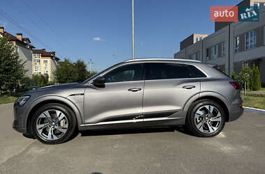 Внедорожник / Кроссовер Audi e-tron 2020 в 