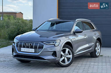 Внедорожник / Кроссовер Audi e-tron 2021 в Ровно