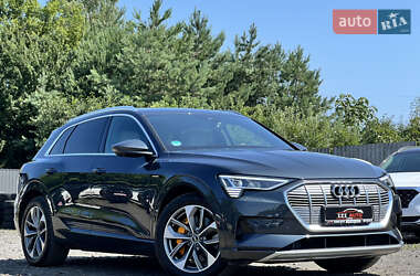 Внедорожник / Кроссовер Audi e-tron 2022 в Луцке