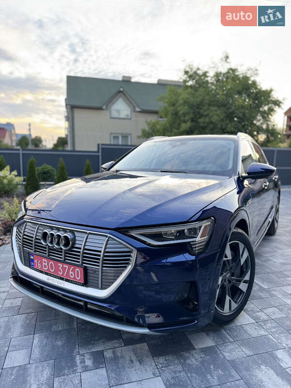 Внедорожник / Кроссовер Audi e-tron 2020 в Тернополе